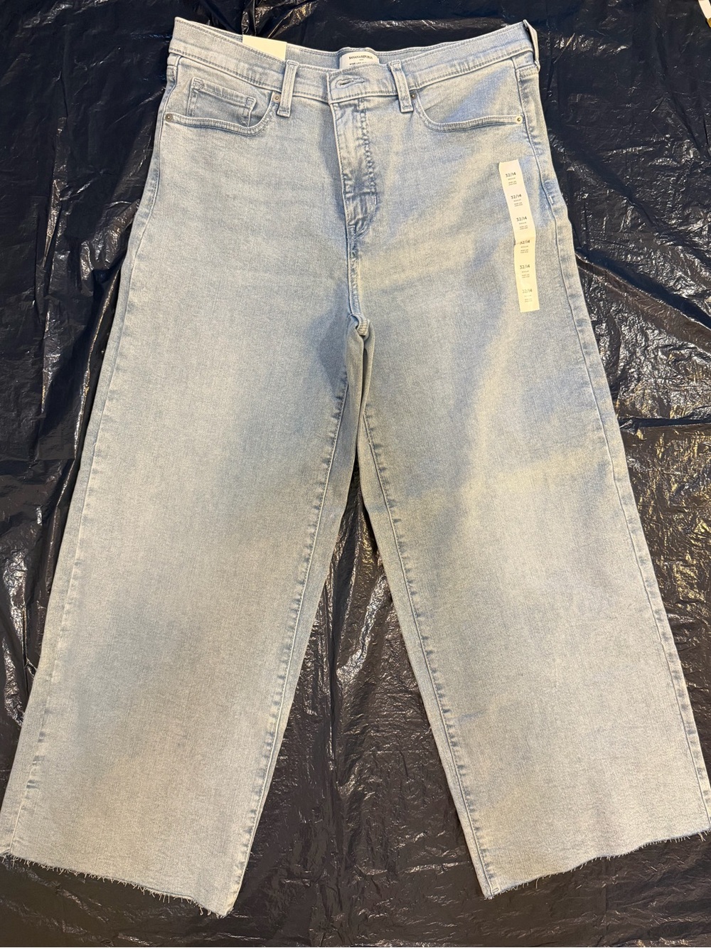 Banana Republic Light Wash Wide Leg Women’s Jeans